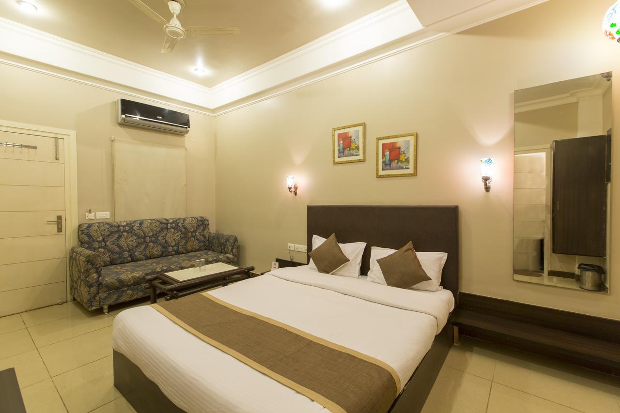 Hotel Dev Villas