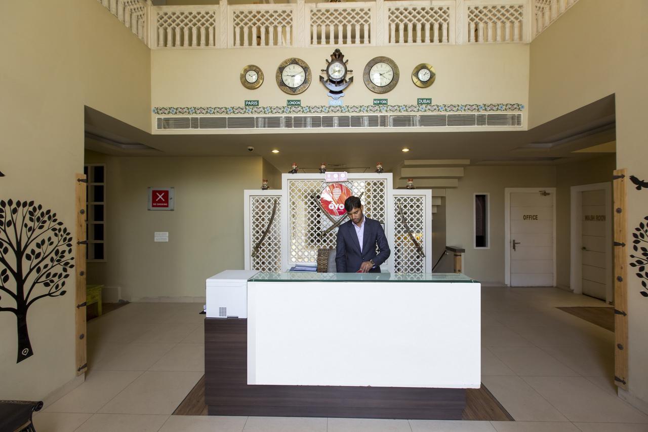 Dev Villas Hotel 3*