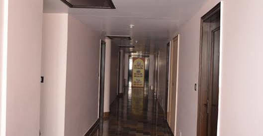 Hotel Maharani Plaza