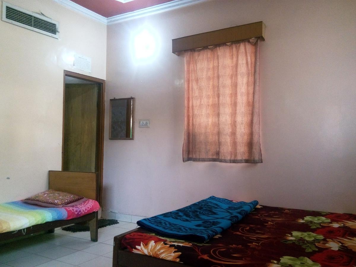 Hotel Bharat Palace *