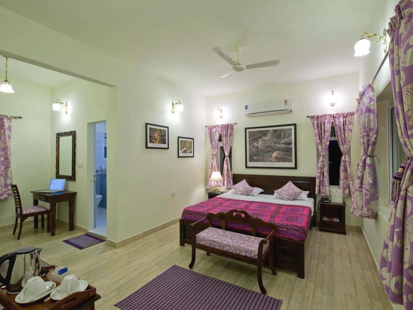 Pratap Bhawan Bed & Breakfast 2*