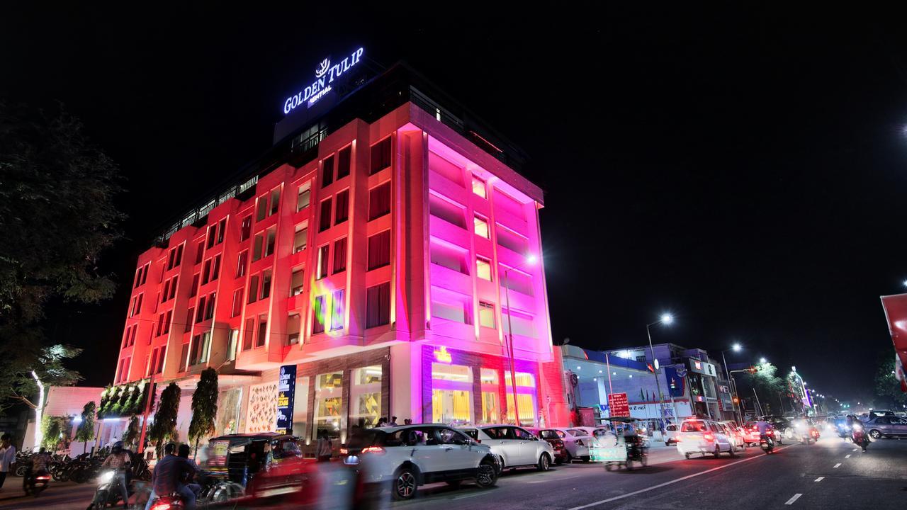 Hotel Golden Tulip Essential