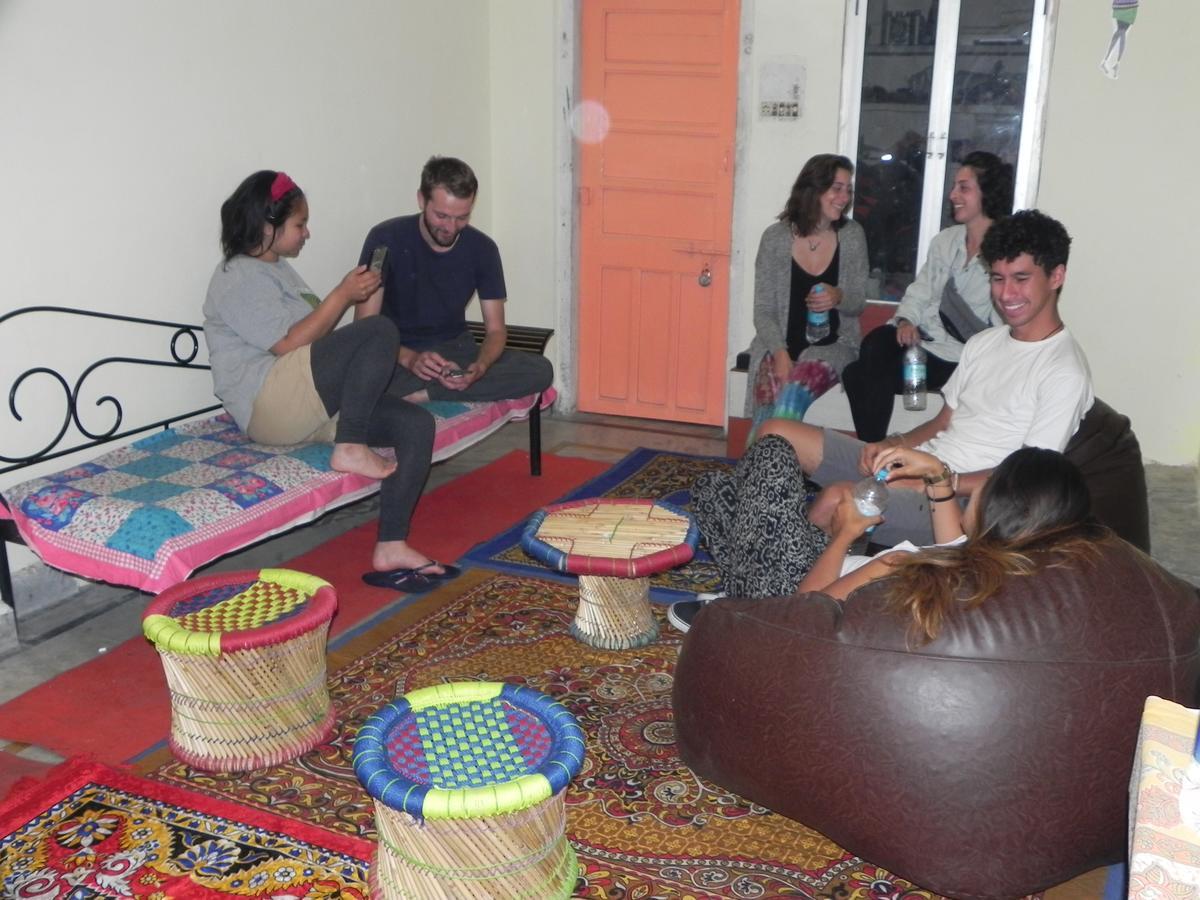 Nanus Hostel *