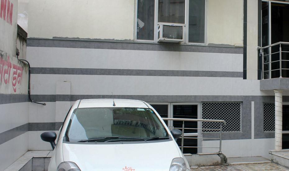 New City Inn *