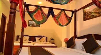 Lilypool - The Heritage Jalmahal Hotel *