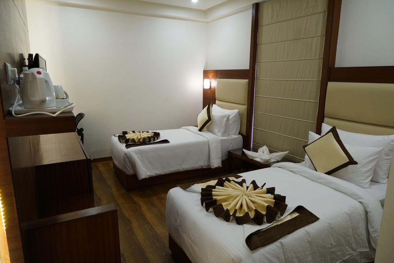 Hotel Central, 4*