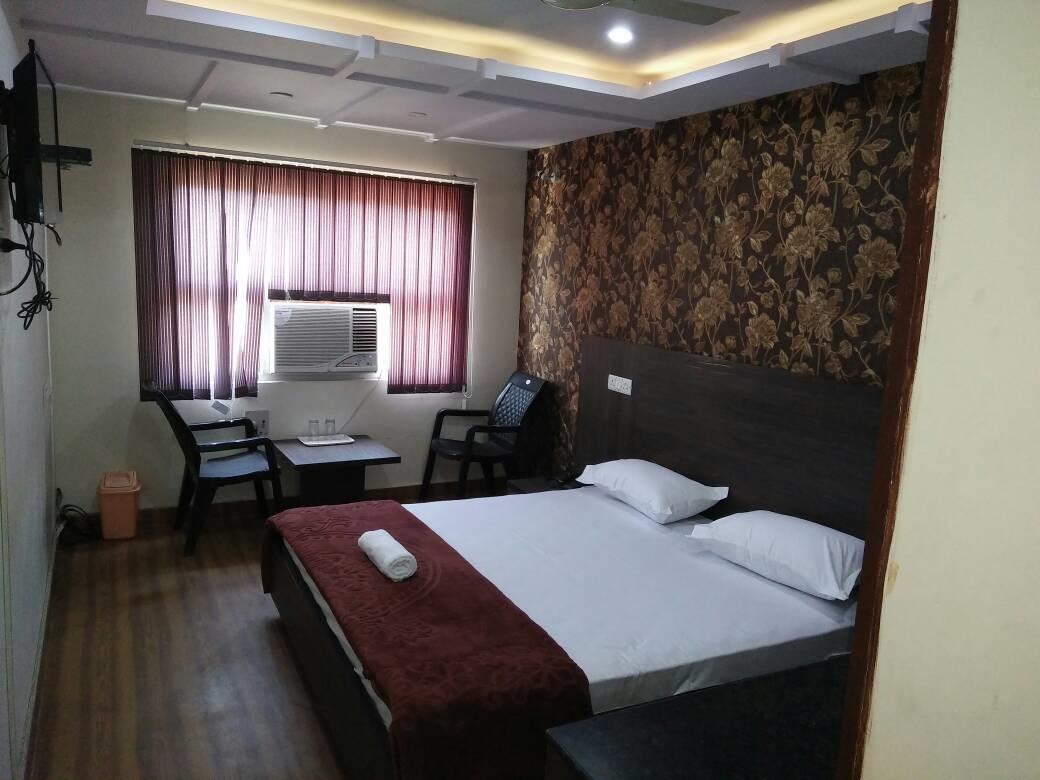 Mohit Palace Hotel Jaipur
