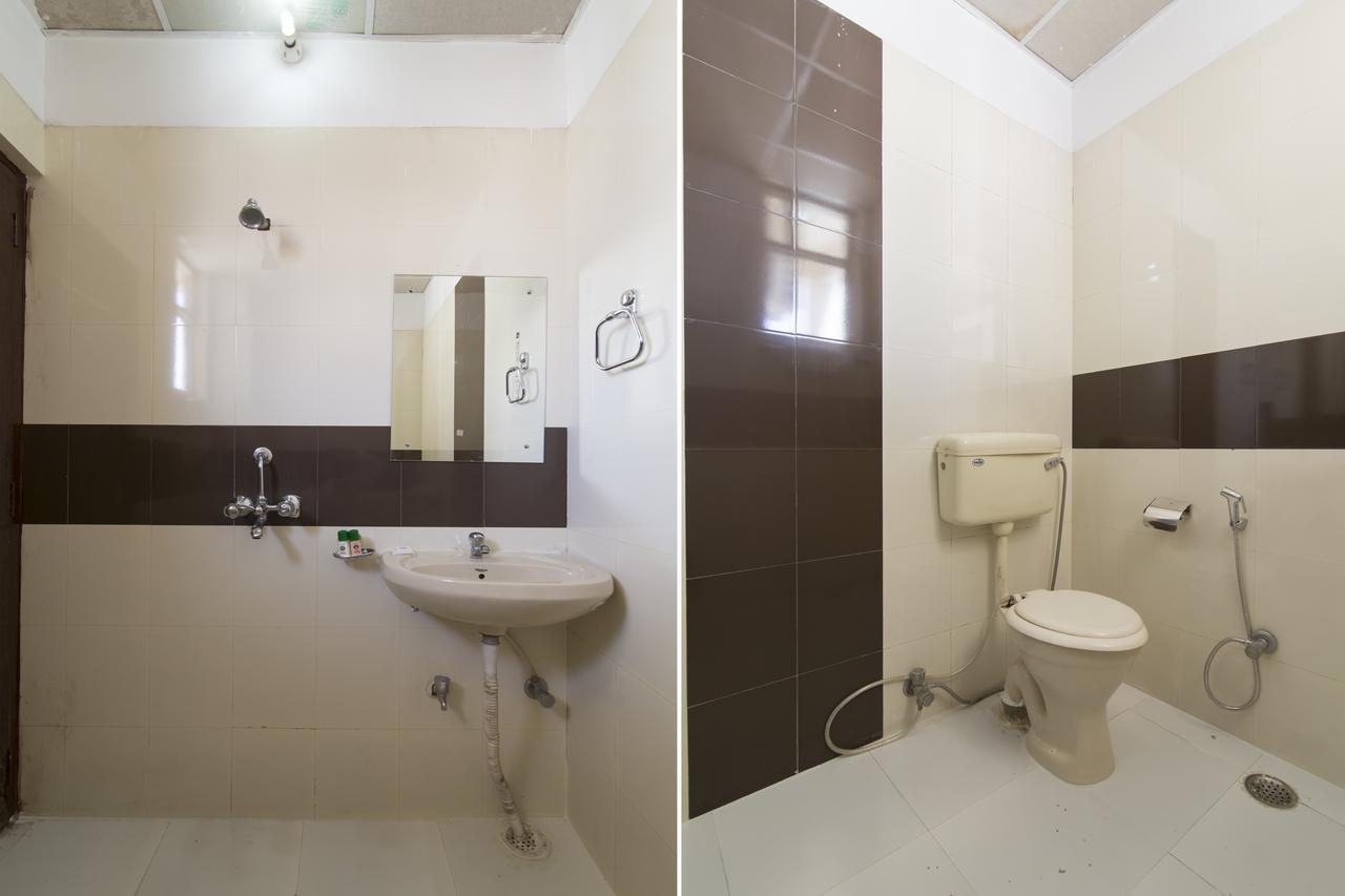 Oyo 8819 Shiv Aangan Hotel