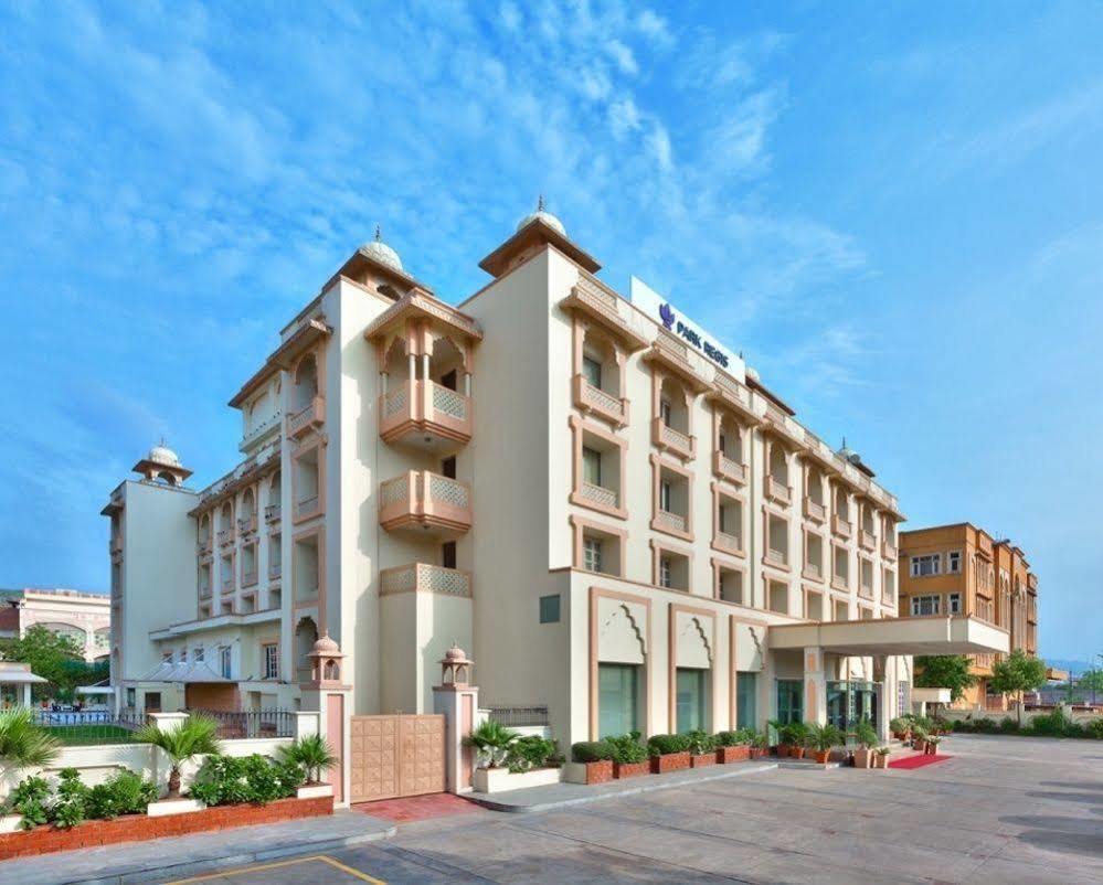 Hotel Park Regis 4*