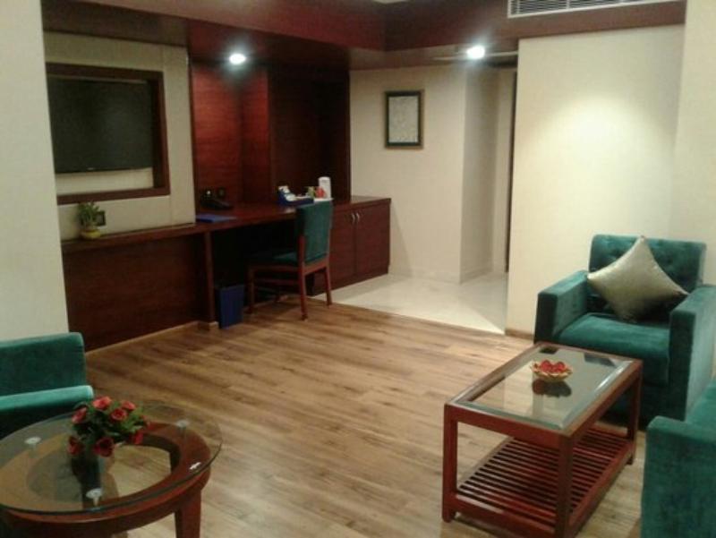 Golden Tulip Essential 4* Jaipur