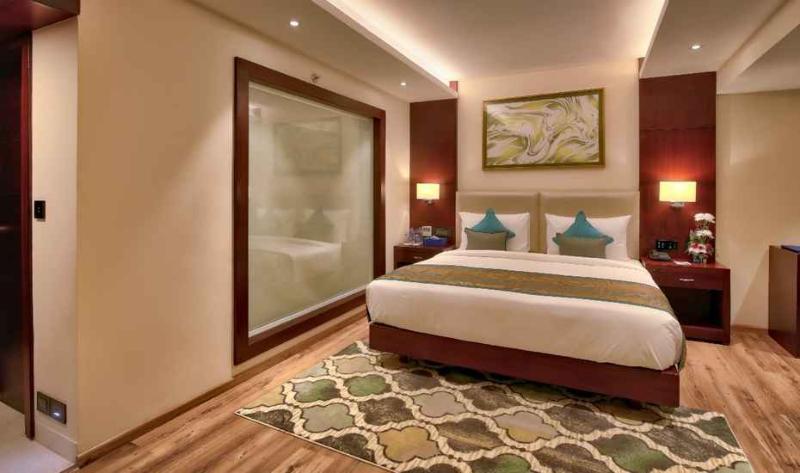 Hotel Golden Tulip Essential 4*