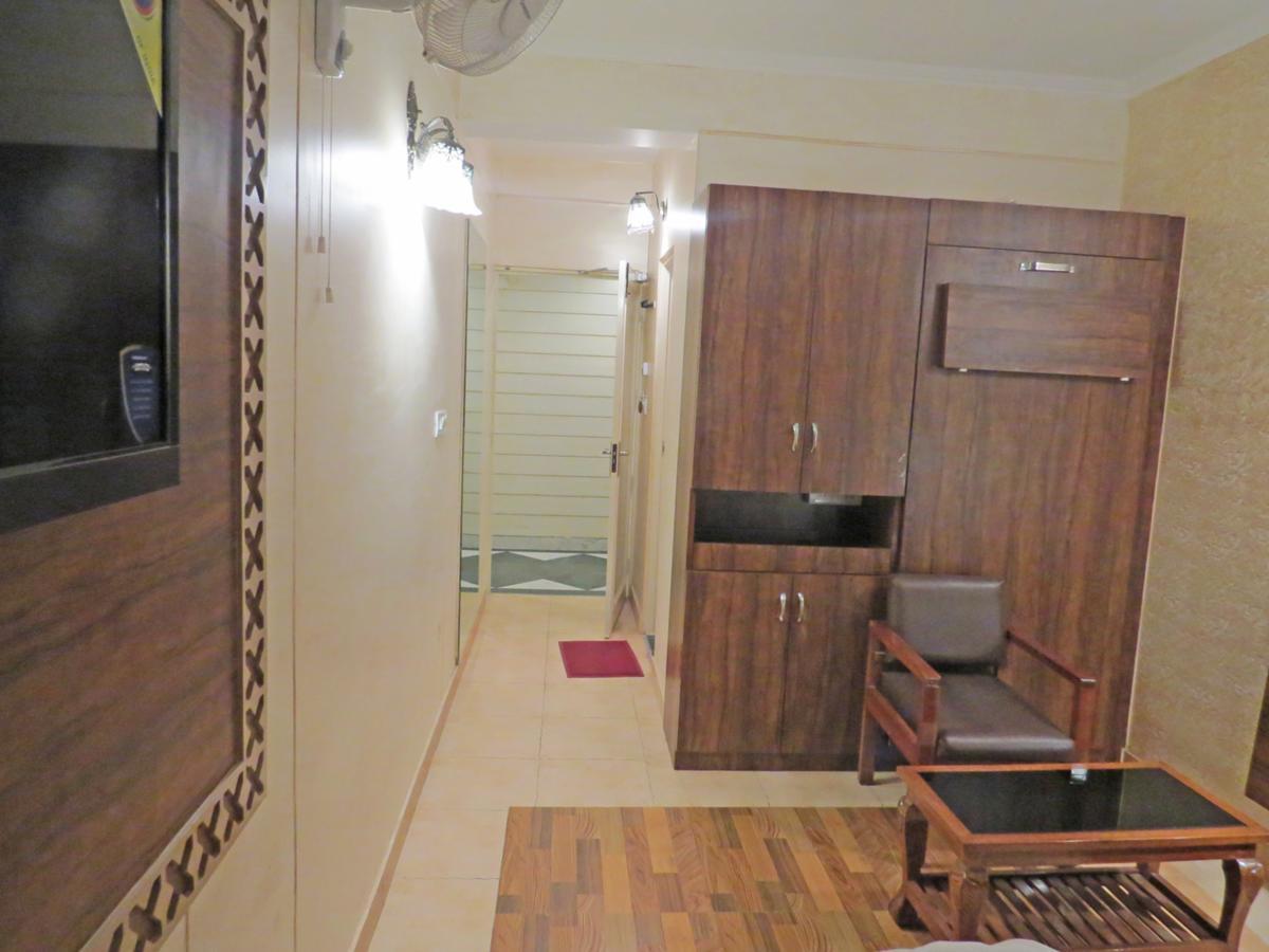 Hotel Rangoli 2*