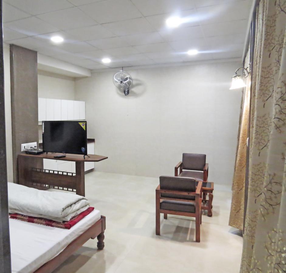 Hotel Rangoli 2*