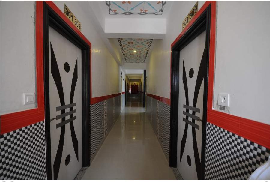 Hotel Lake Palace 3*