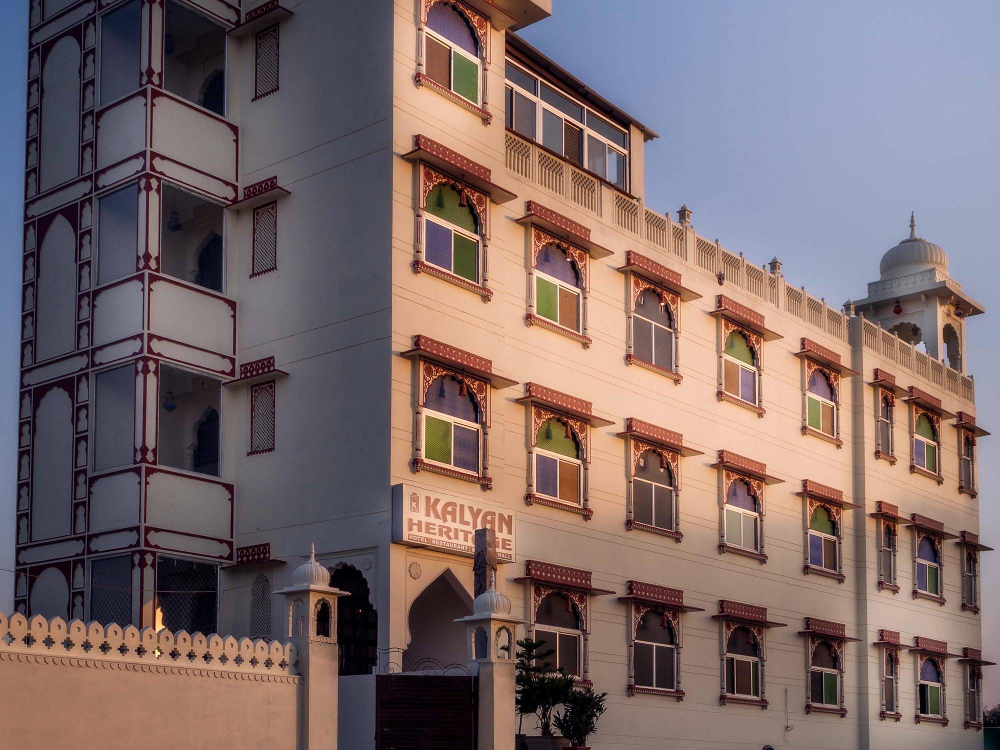 Hotel Kalyan Heritage 3*