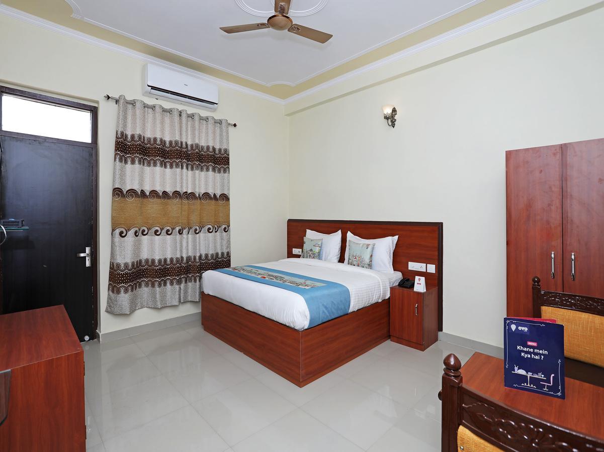 Oyo 9973 Green Valley Hotel 2*
