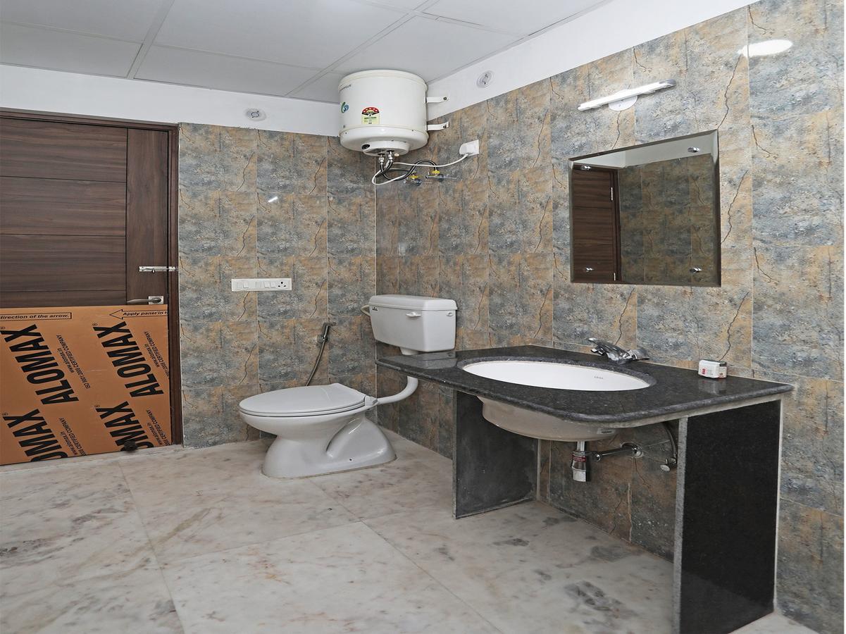 Oyo 10864 Fernweh Hotel Jaipur