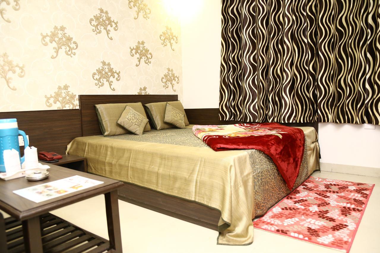 Hotel Abhinandan 3*