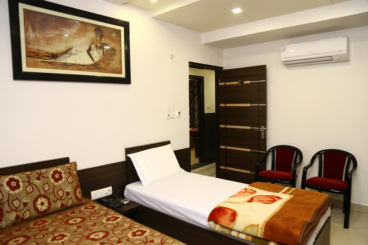 Hotel Abhinandan 3*