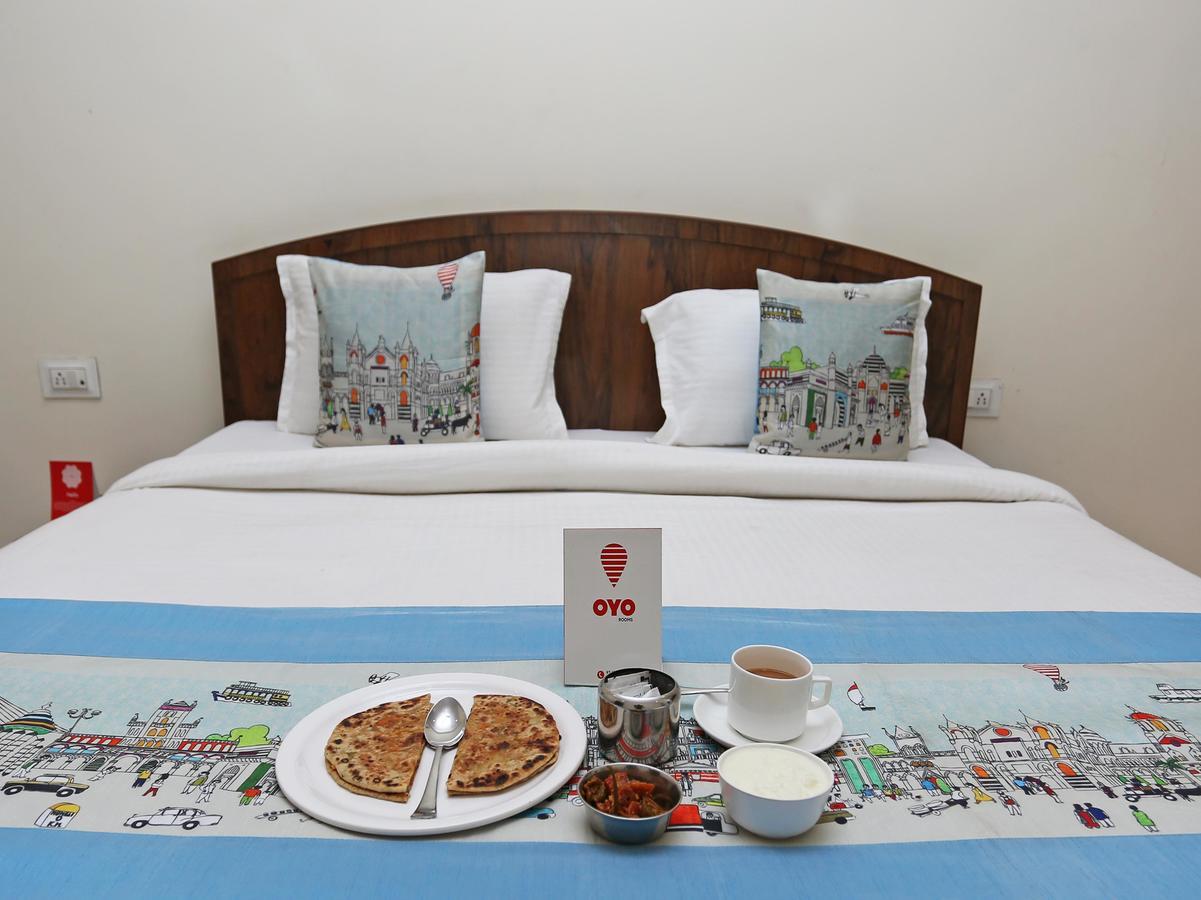 Hotel Oyo 8425 Shiv Palace 3*