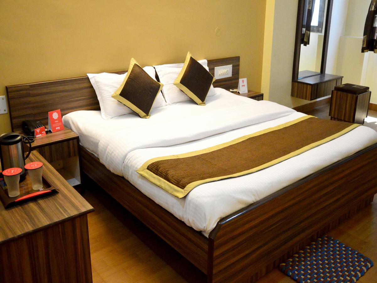 Hotel Oyo 6012 Rockwell 2*