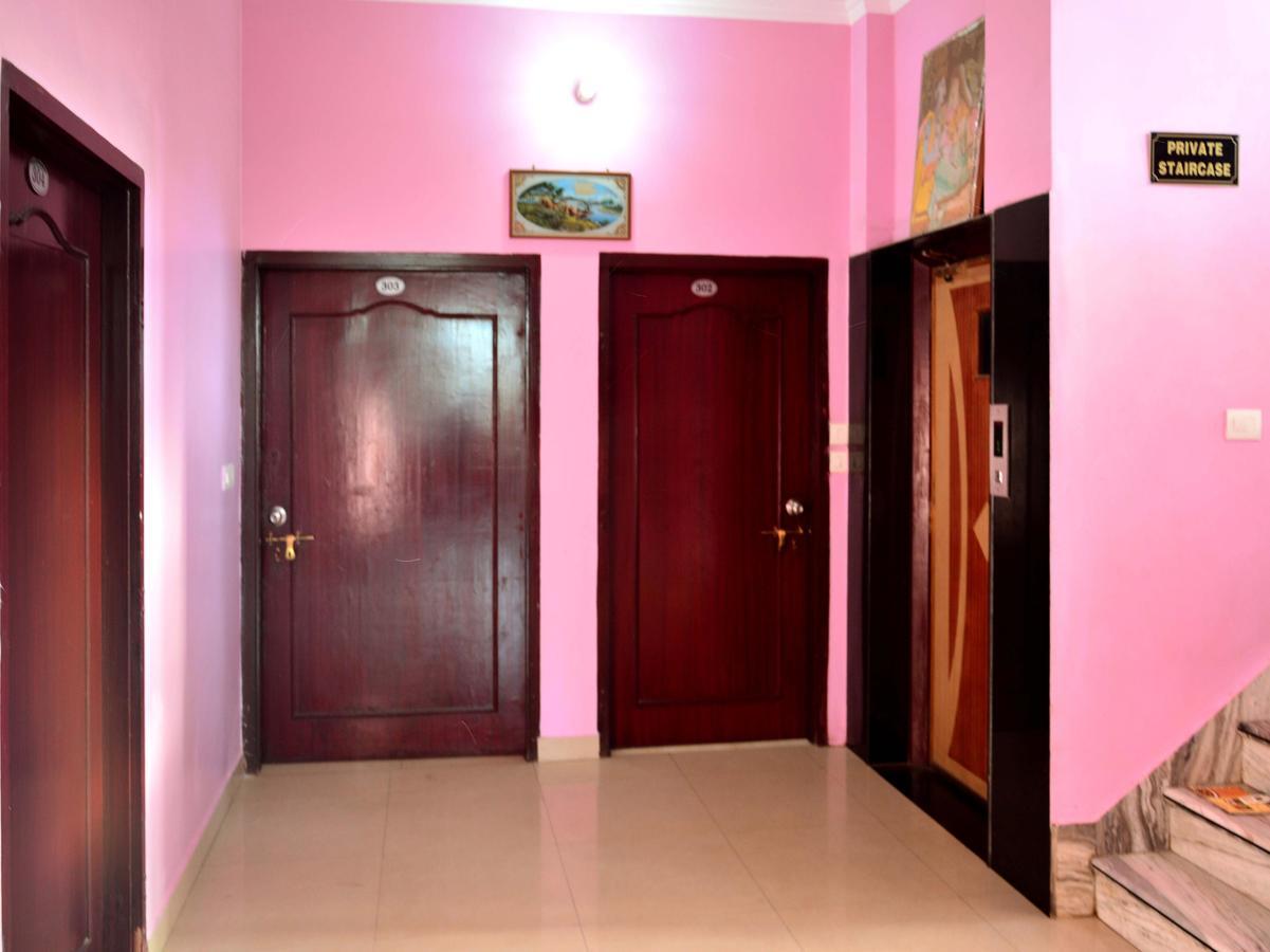 Oyo 6179 Hotel Aarjee Crescent Hotel Jaipur