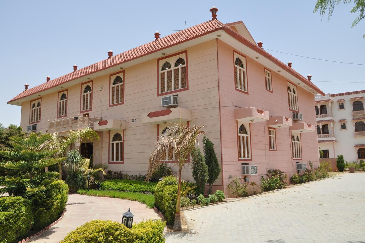 Apano Rajasthan & 3* Jaipur