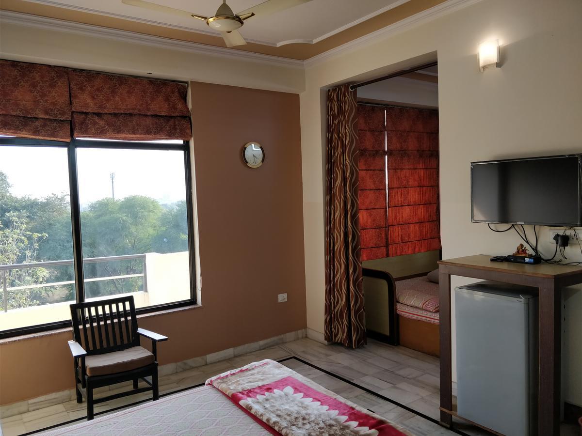 Sumitra Enclave Guest house