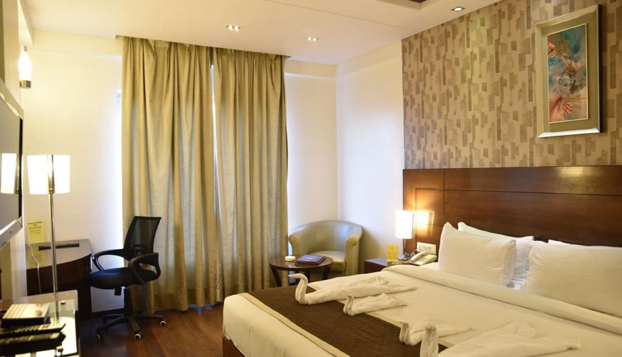 Hotel Shyam Paradise 3*