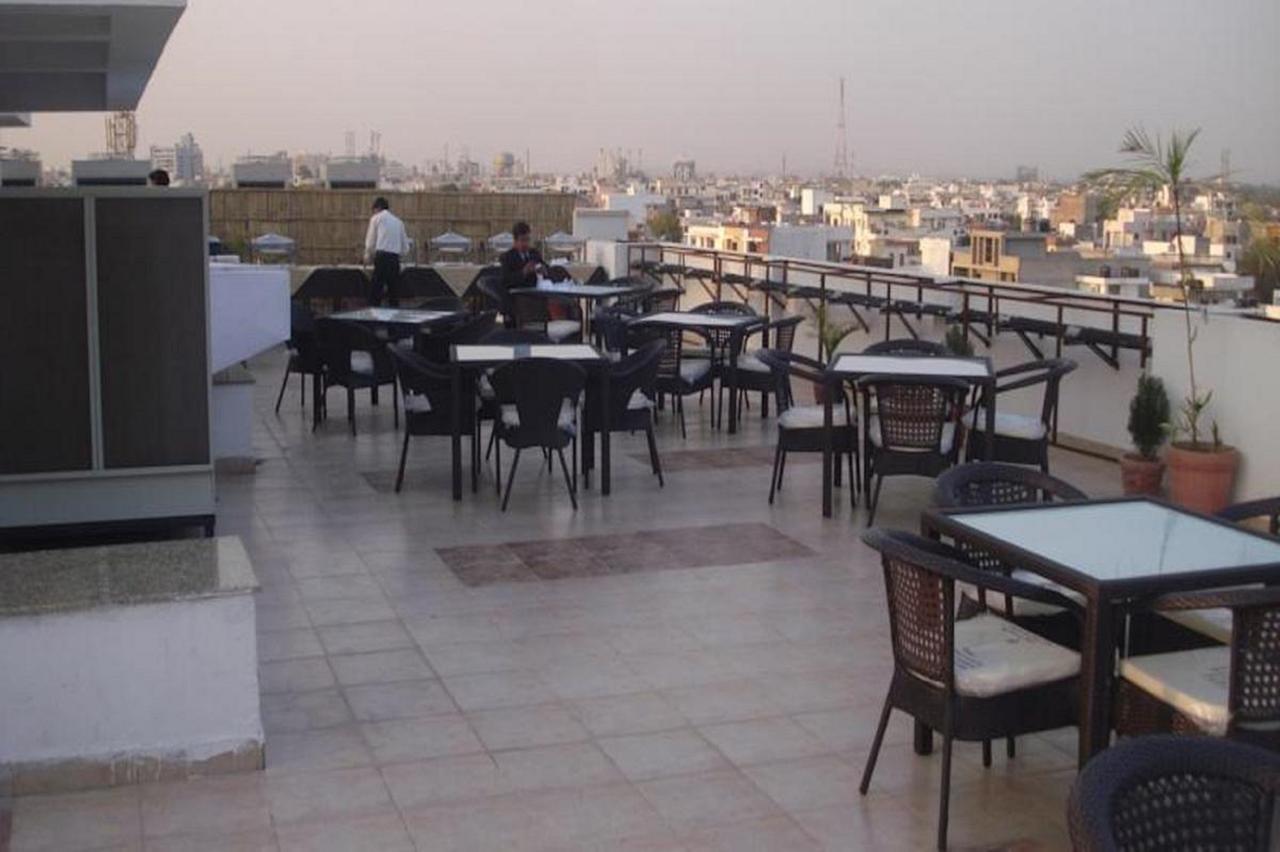 Shyam Paradise Hotel 3*