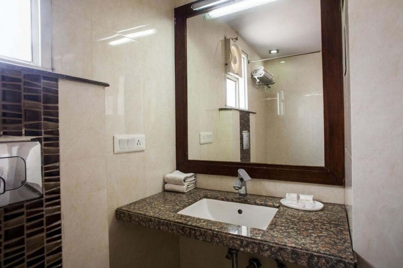 Shyam Paradise Hotel 3*