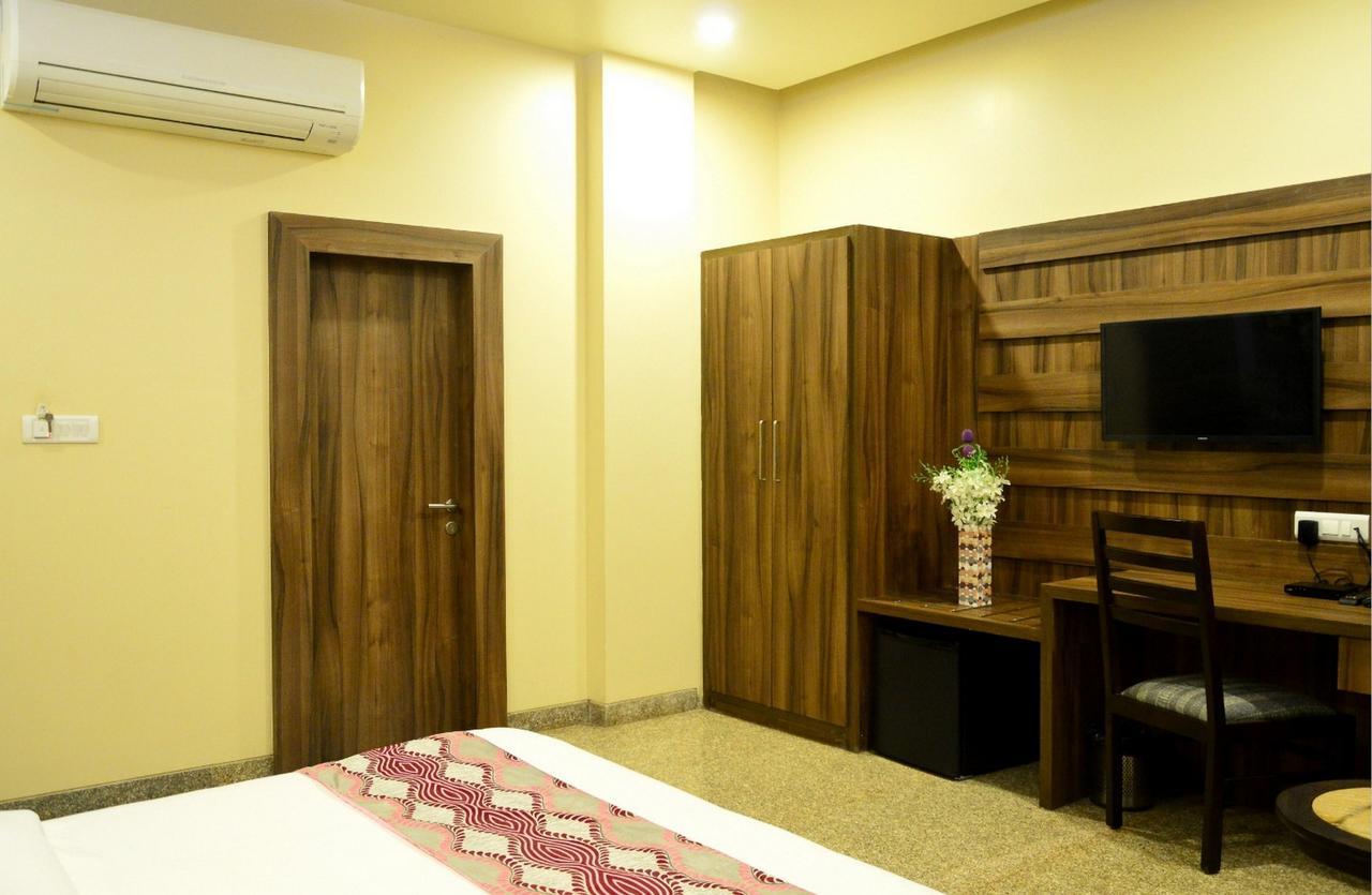 Neelam Paradise 3* Jaipur