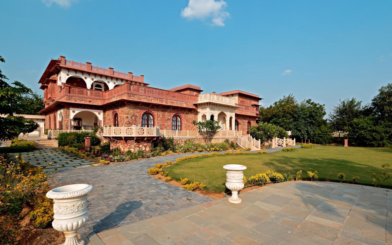Khas Bagh Resort 4*