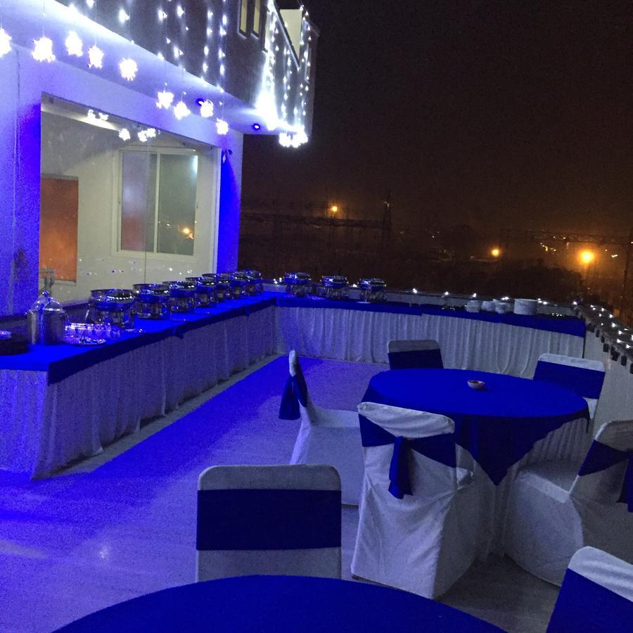 Hotel Om Palace Ajmer Road