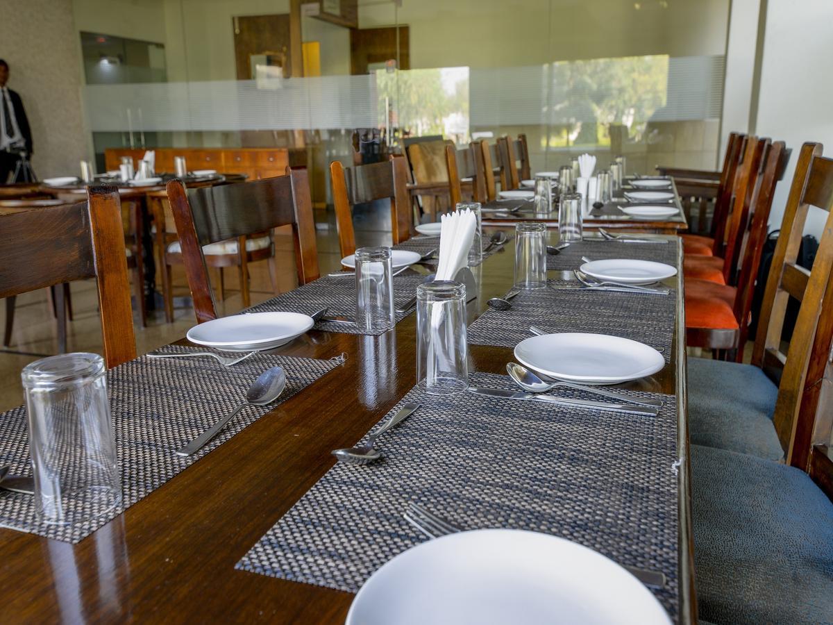 Shivam Resort And Hotel