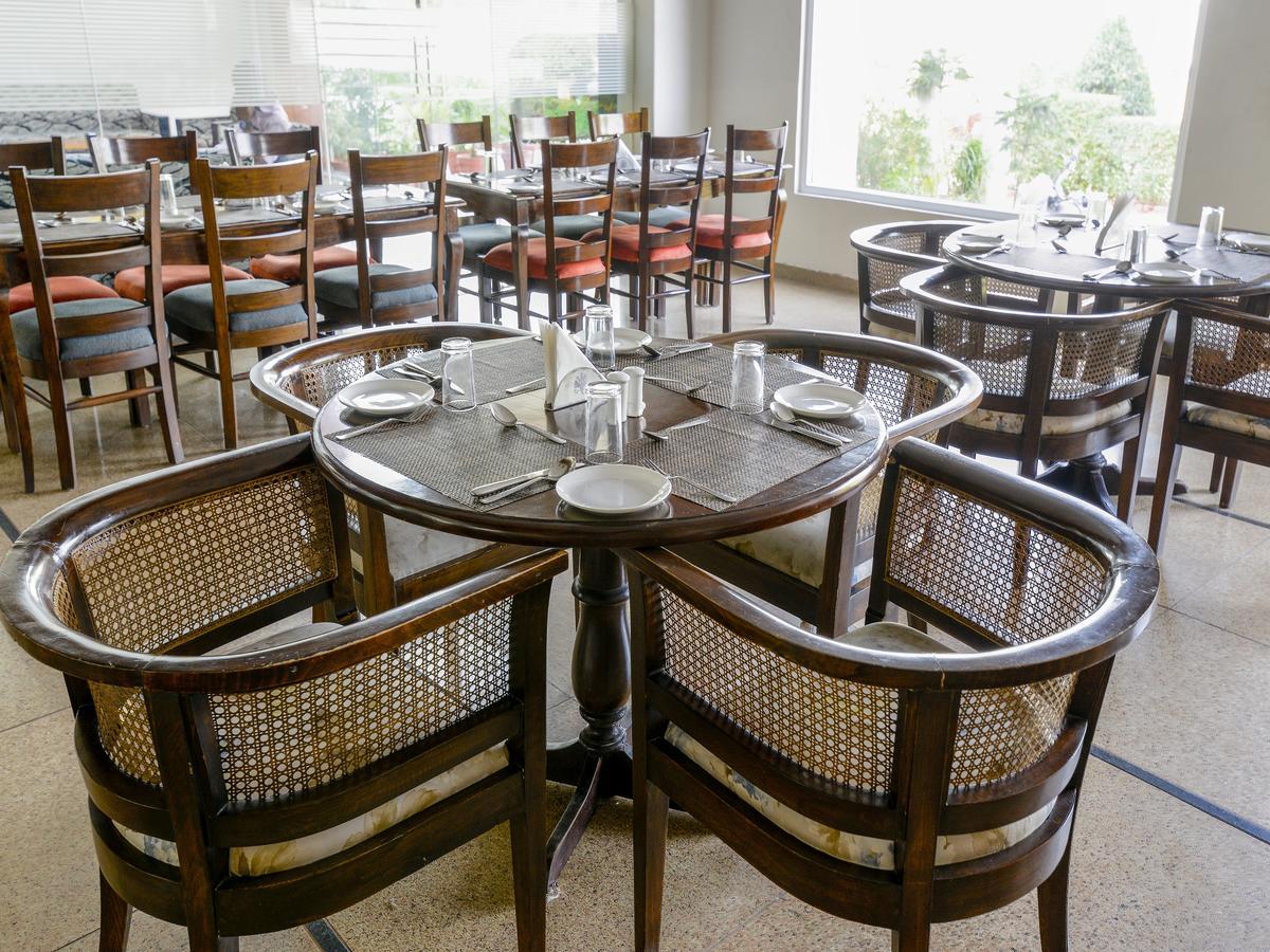 Shivam Resort And Hotel 3*