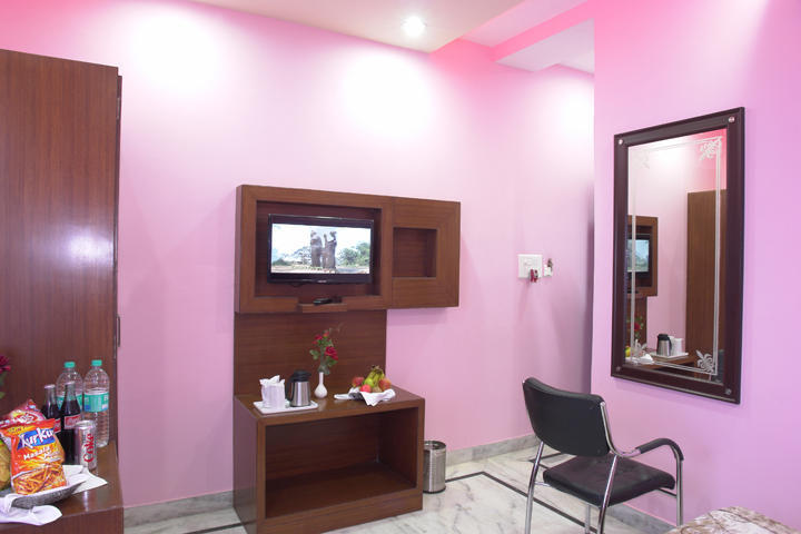 Royal Hotel 2*