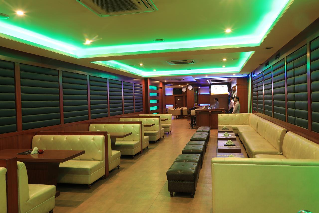 Raj Plaza Hotel
