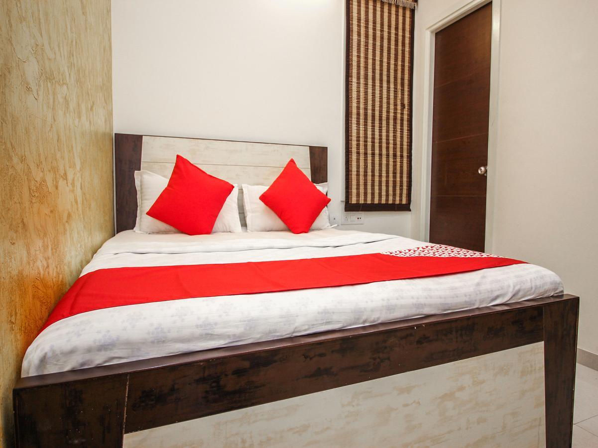 Oyo 14891 Madhav Jaipur