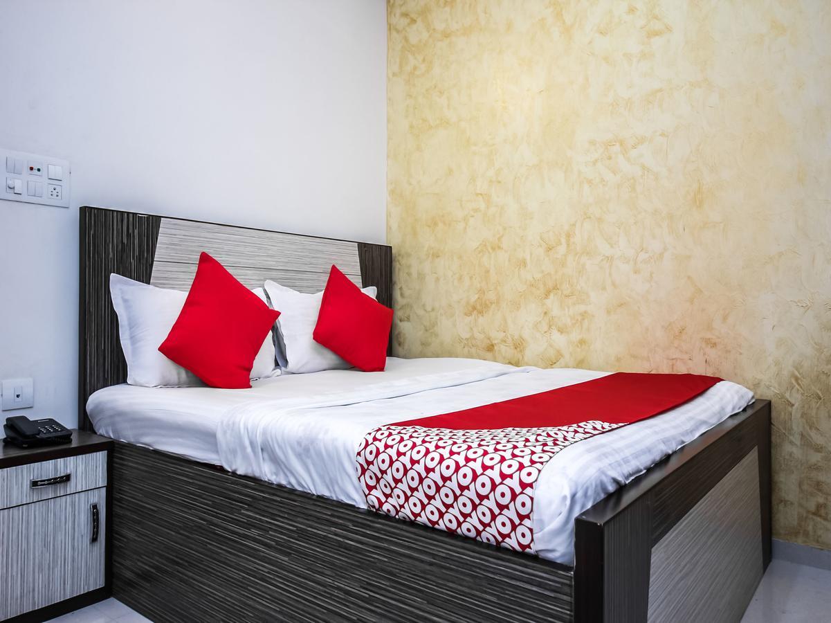 Oyo 14891 Madhav Jaipur