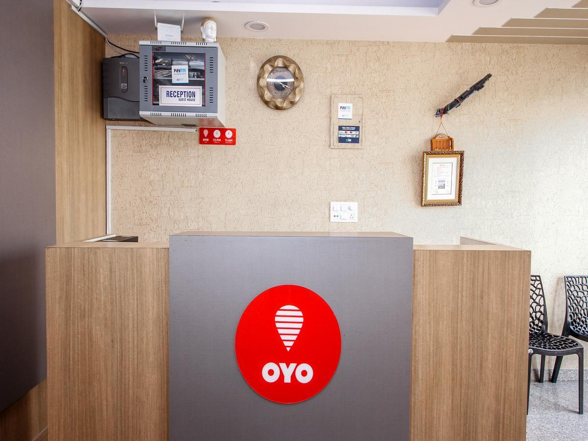 Oyo 14891 Madhav Hotel 2*