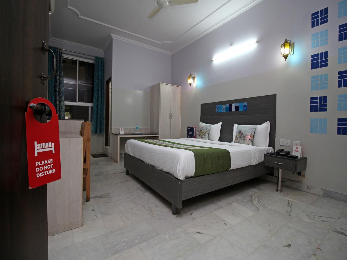 Hotel Oyo 1143 Hotel Rdb Palace