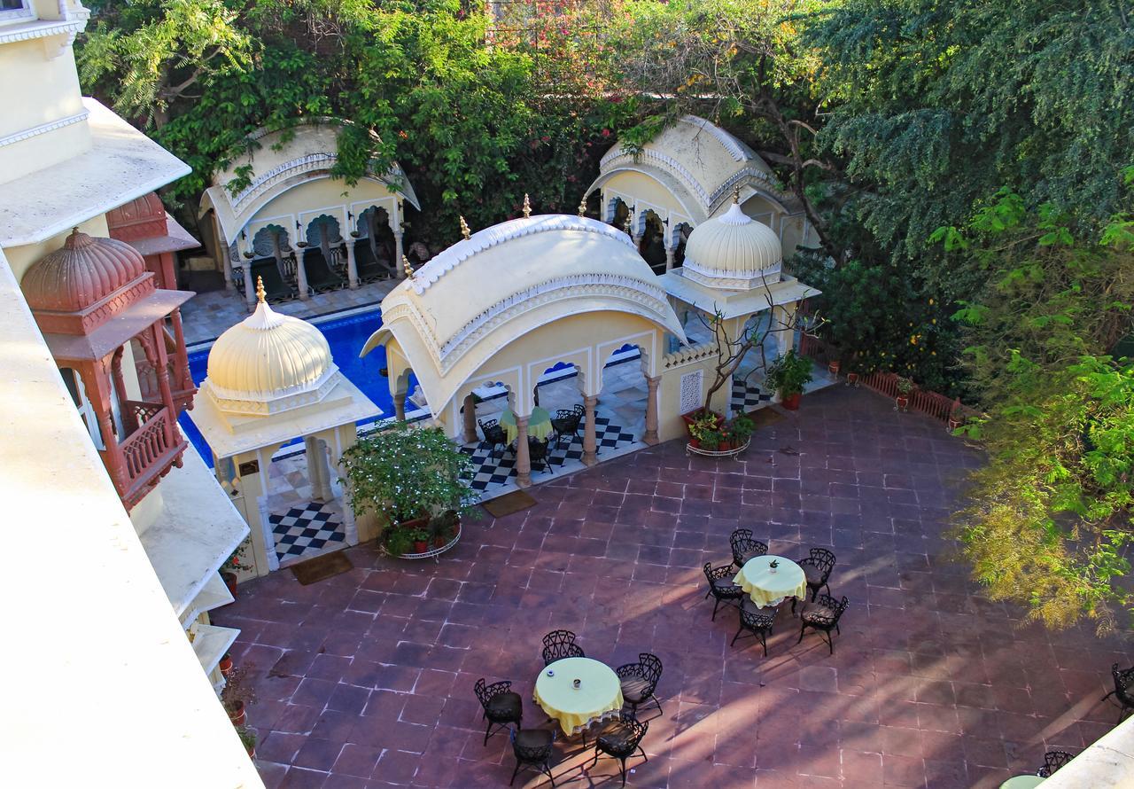 Alsisar Haveli - Heritage Hotel 4*