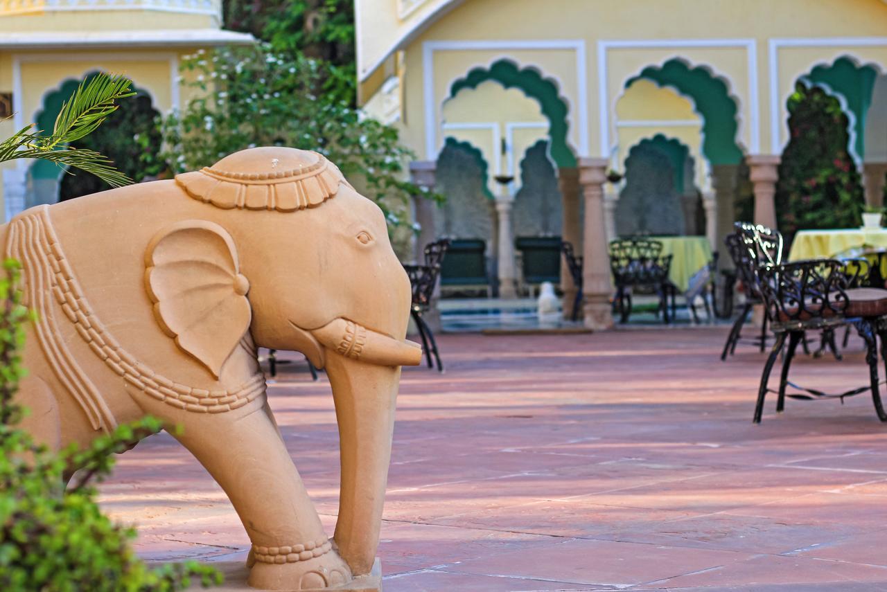 Hotel Alsisar Haveli - Heritage 4*