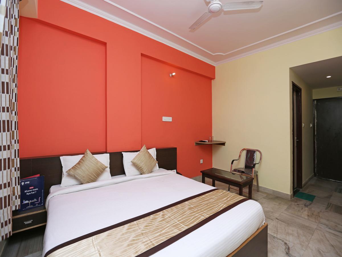 Oyo 7599 Ks Pride Hotel