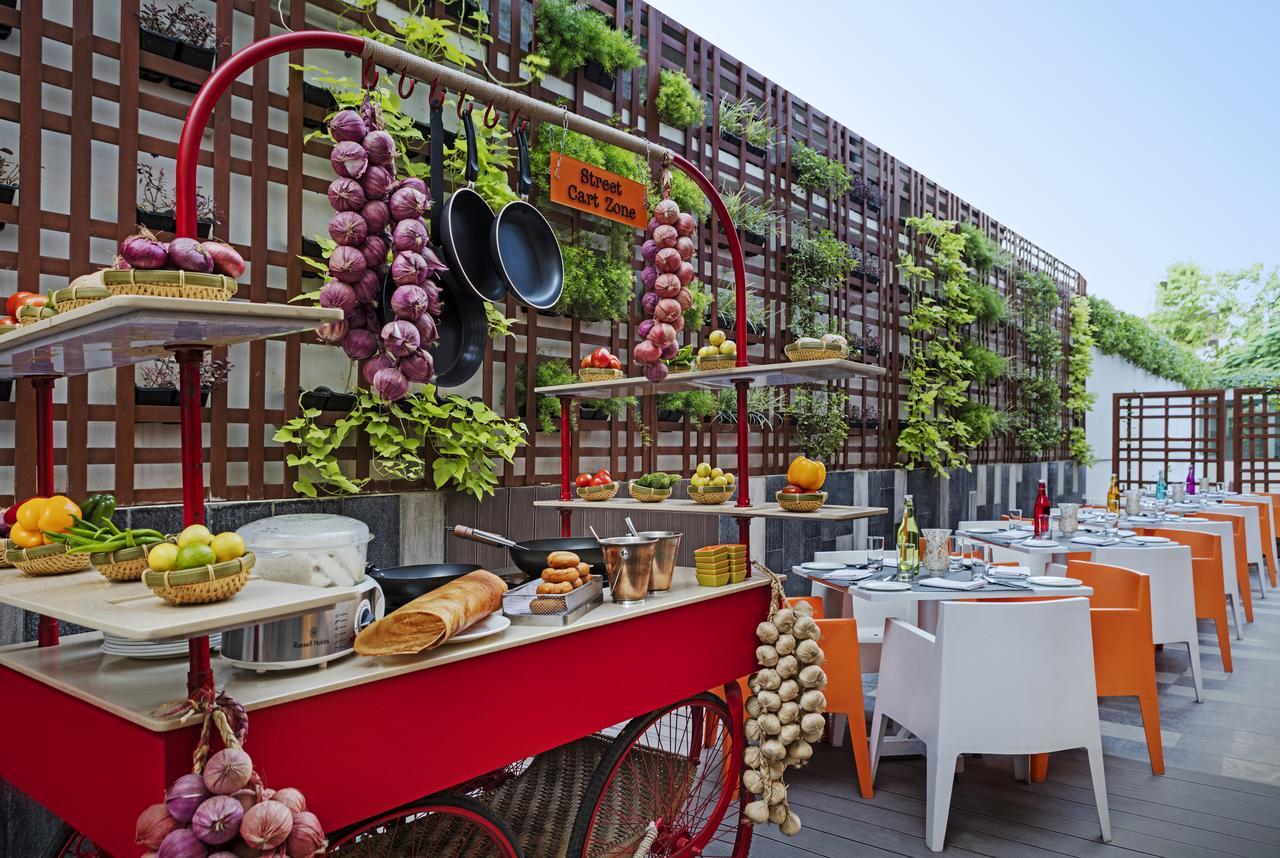 Zone By The Park , Bani Park Hotel 4*
