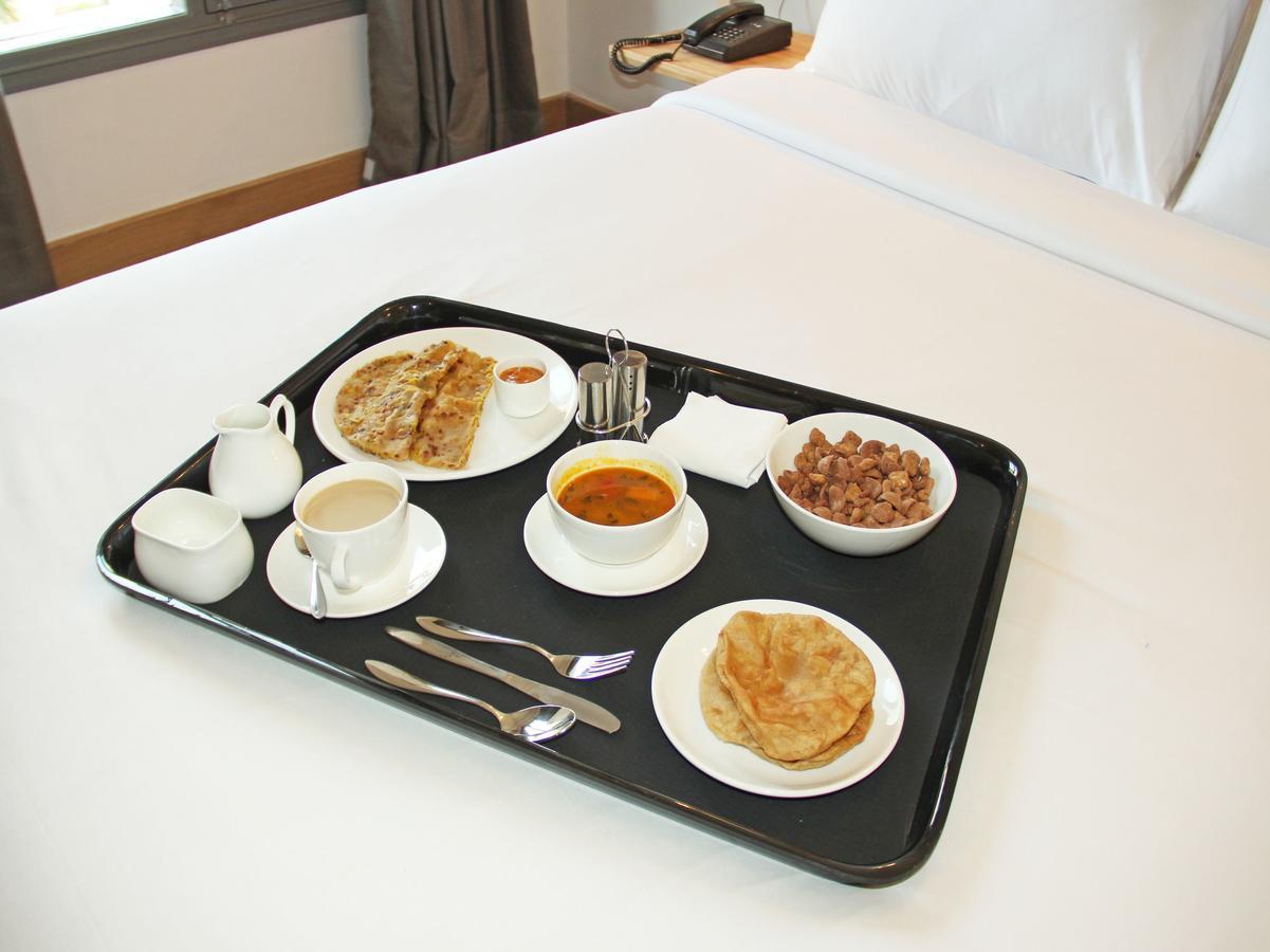 Oyo 10284 Transit Hotel 2*