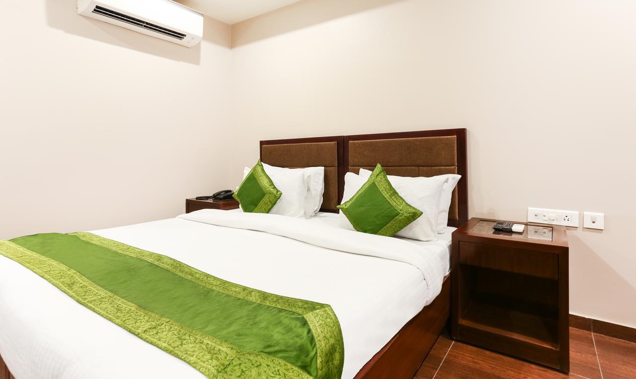 Treebo Trend Grand Mansarovar Hotel