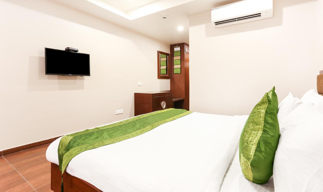 Treebo Trend Grand Mansarovar Hotel 3*