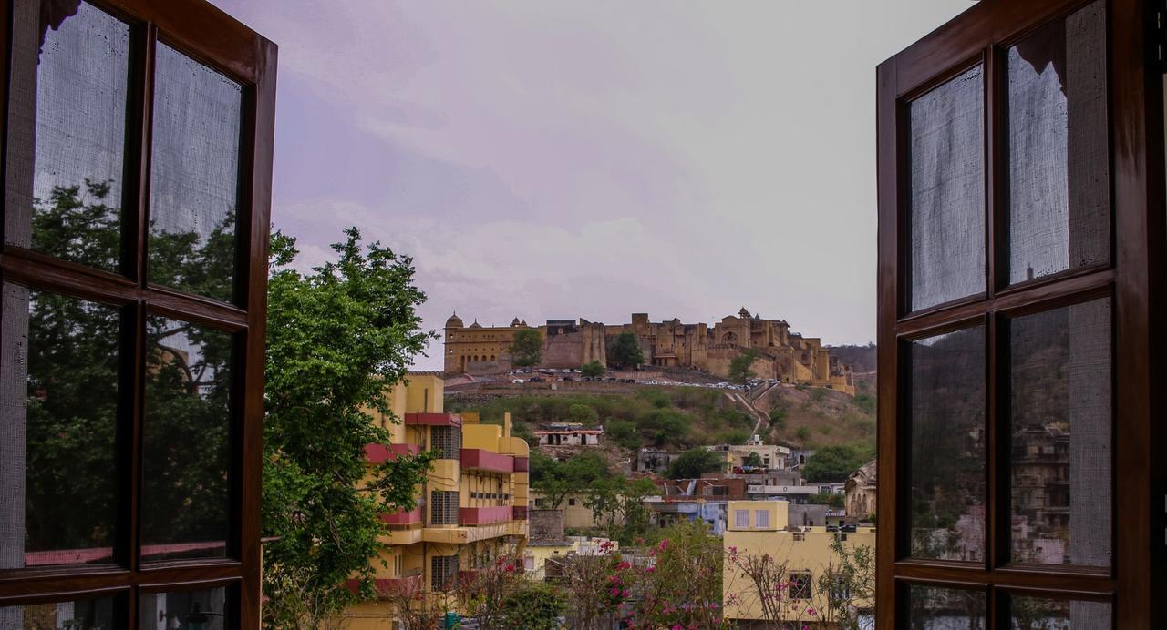 Adhbhut 3* Jaipur
